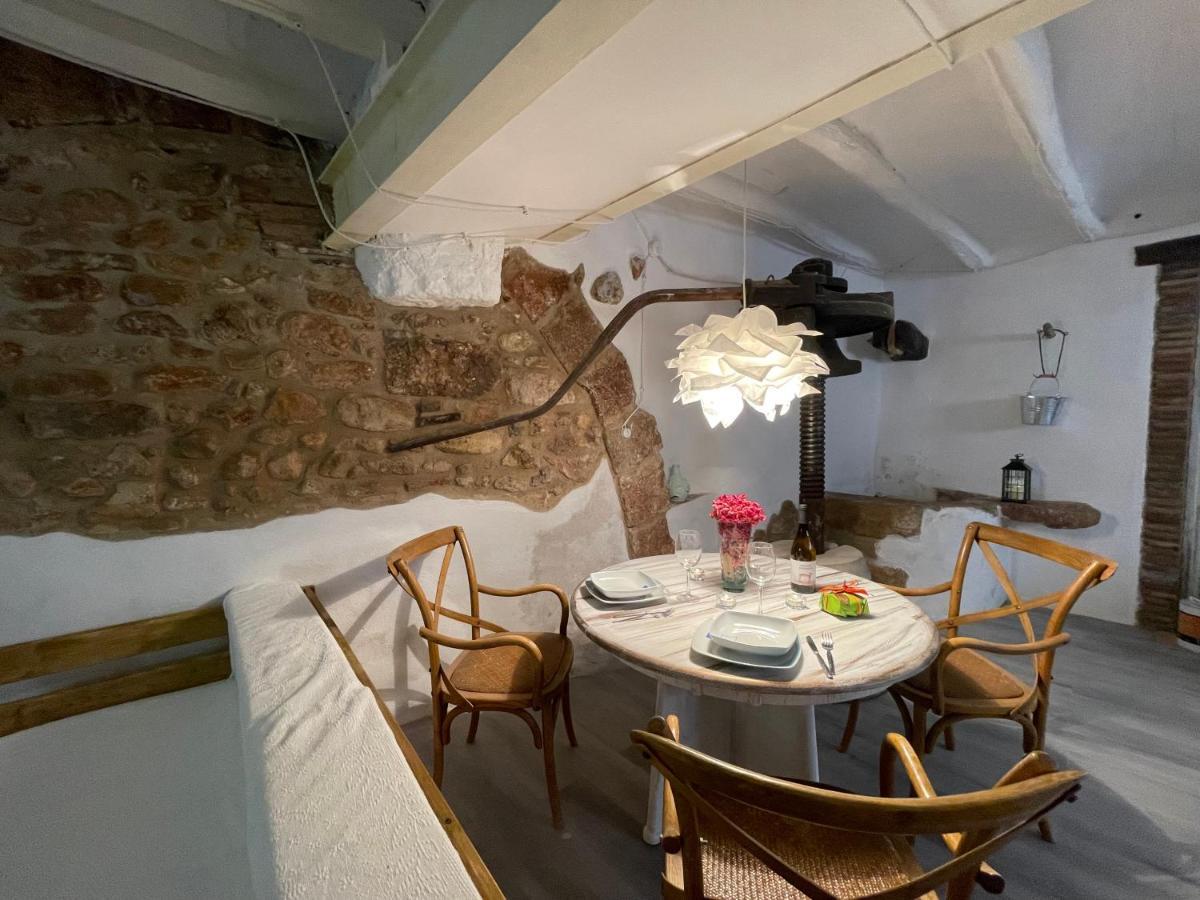 El Secret De La Llegenda El Drac Apartamento Vilaverd Exterior foto