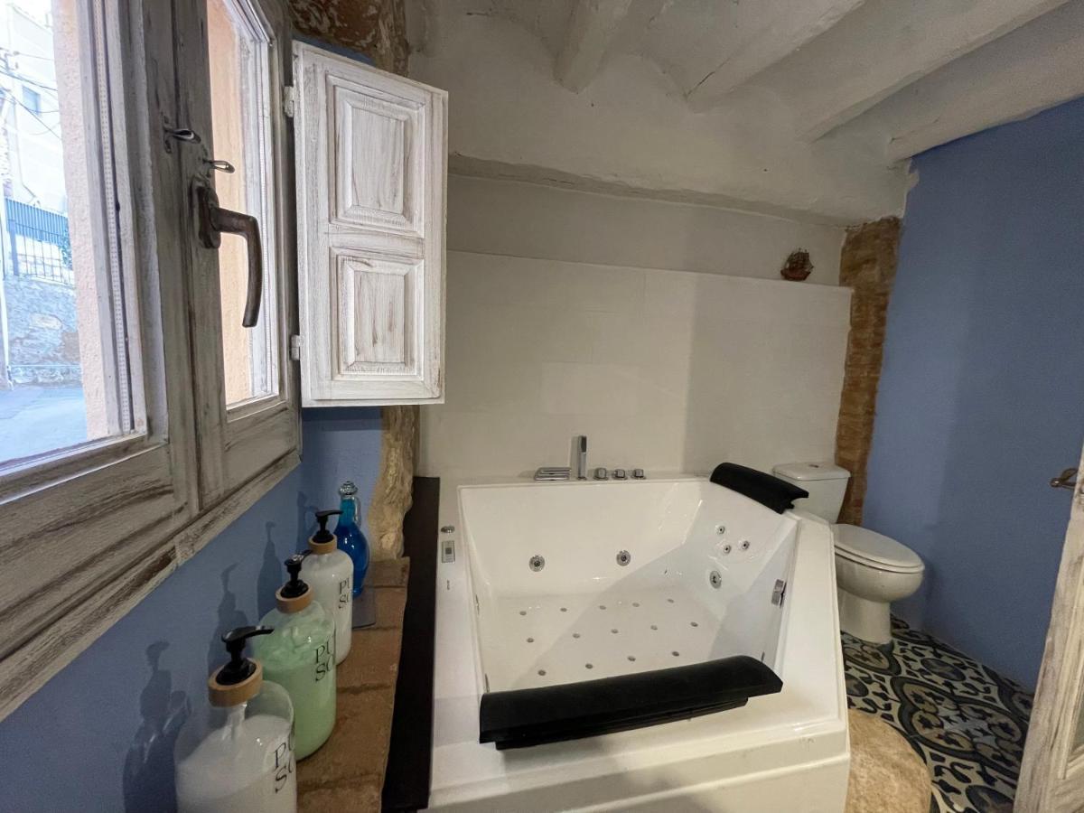 El Secret De La Llegenda El Drac Apartamento Vilaverd Exterior foto
